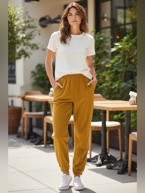 Madewell Corduroy Jogger Pants in Mustard